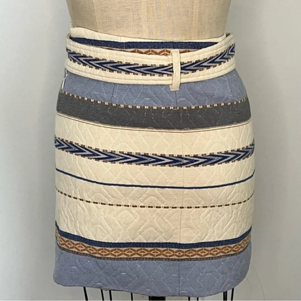 INTERMIX Celeste Quilted Mini Skirt Size 2
